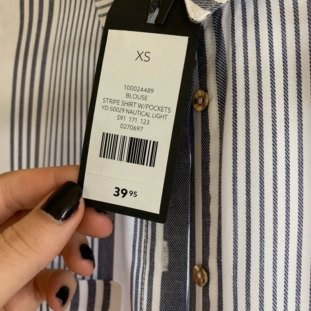 Button down shirt. - Picture 3 of 3